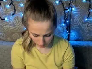 Maggiecake  live sex cam