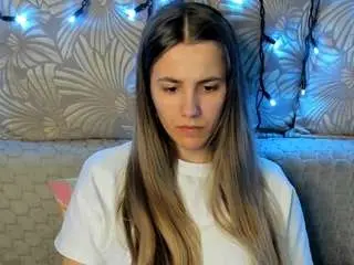 Maggiecake  live sex cam