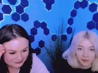 Sabrina-mooore  live sex cam