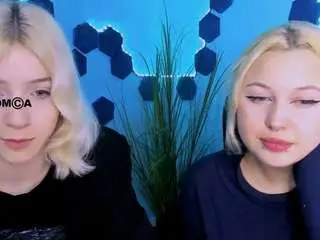 Sabrina-mooore  live sex cam