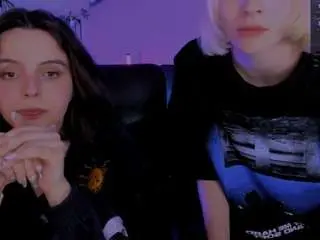 Sabrina-mooore  live sex cam