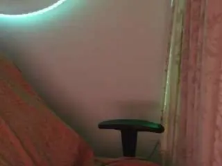 Hasleylux  live sex cam