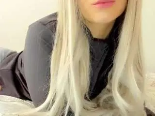 Luckycandy  live sex cam