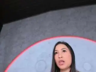 Reinachloe  live sex cam