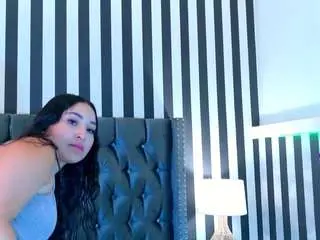 Reinachloe  live sex cam