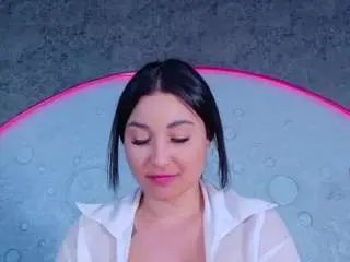 Reinachloe  live sex cam