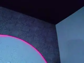 Reinachloe  live sex cam