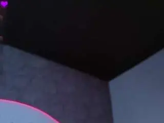 Reinachloe  live sex cam