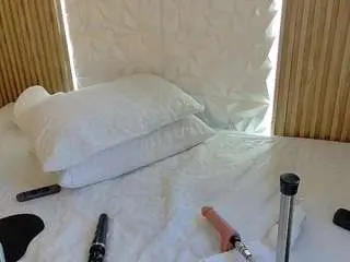 Cherry-blossomiss  live sex cam