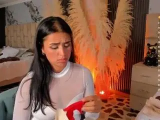 Emmatorrees  live sex cam