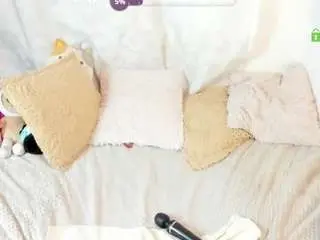 Hallestrawberry  live sex cam