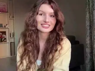 Hyevaubel  live sex cam