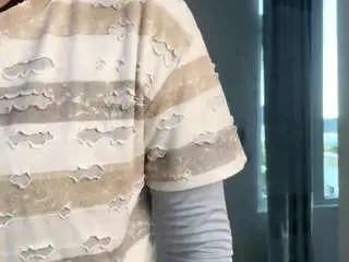 Niblet77  live sex cam