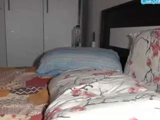 Petite-danielle  live sex cam