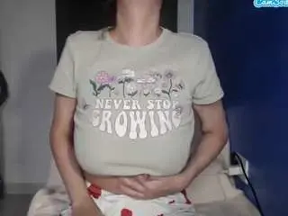 Petite-danielle  live sex cam