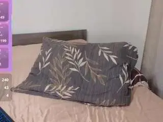 Rosebelle11  live sex cam