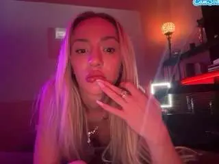 Giajoile  live sex cam