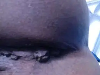 Goldenn-ass1  live sex cam