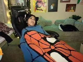 Katinyellow  live sex cam