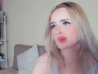 Leanapenticoff  live sex cam