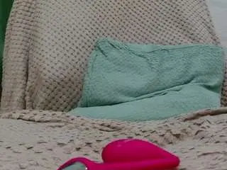 Lola4u  live sex cam