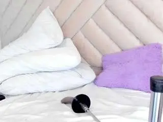 Miathompson-3  live sex cam