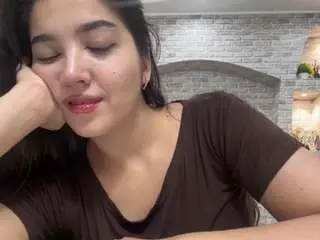 Penneybethurum  live sex cam