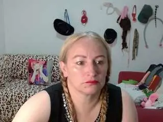 Emperatrizmessy  live sex cam