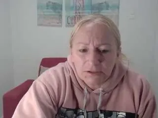 Emperatrizmessy  live sex cam