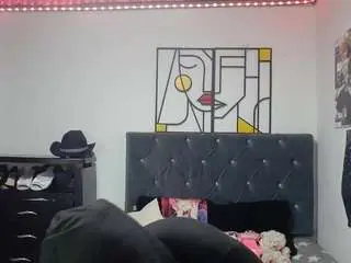 Emperatrizmessy  live sex cam