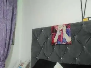 Emperatrizmessy  live sex cam