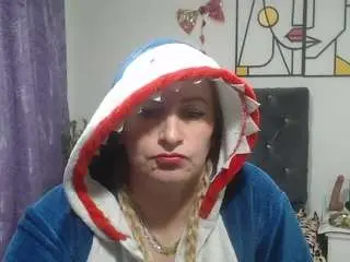 Emperatrizmessy  live sex cam