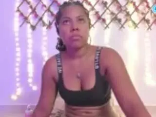 Naughtyebonyy  live sex cam