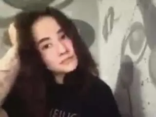 Theressabrodhag  live sex cam