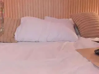 Yalezka  live sex cam