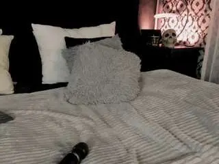 Adeelinee  live sex cam