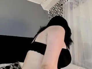 Adeelinee  live sex cam
