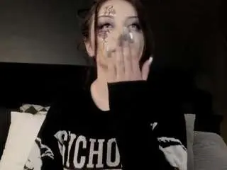 Adeelinee  live sex cam