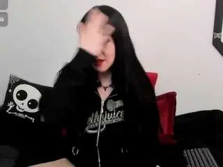 Amyaloqua  live sex cam