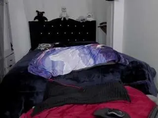 Amyaloqua  live sex cam