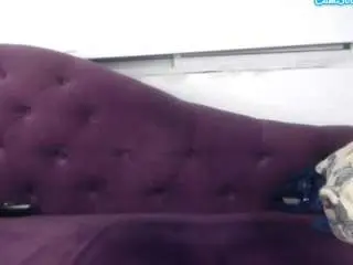 Heaterr22  live sex cam