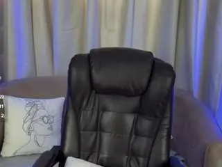 Vikkimoon  live sex cam