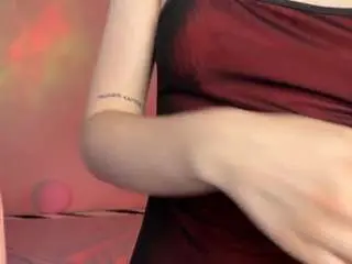 Vikkimoon  live sex cam