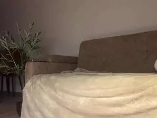 Clovercrammer  live sex cam
