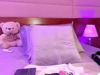 Dulce-charm  live sex cam