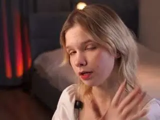 Lavernkillen  live sex cam