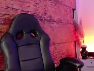 Lunairadeep  live sex cam