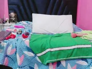 Rizantella  live sex cam