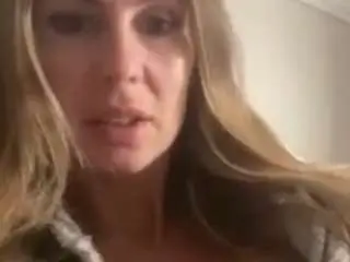 Roryjhey  live sex cam