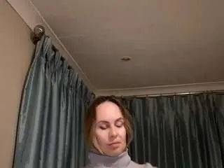 Roryjhey  live sex cam